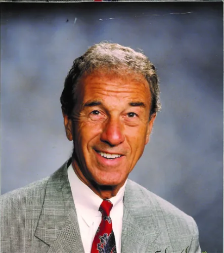 DR. CLYDE CAMPBELL